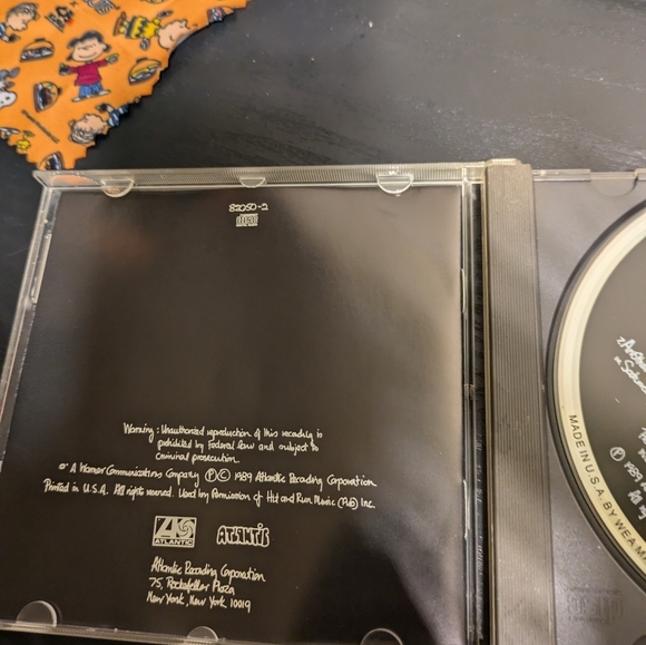 Black and White Artistic CD Media - Picture 4 of 6